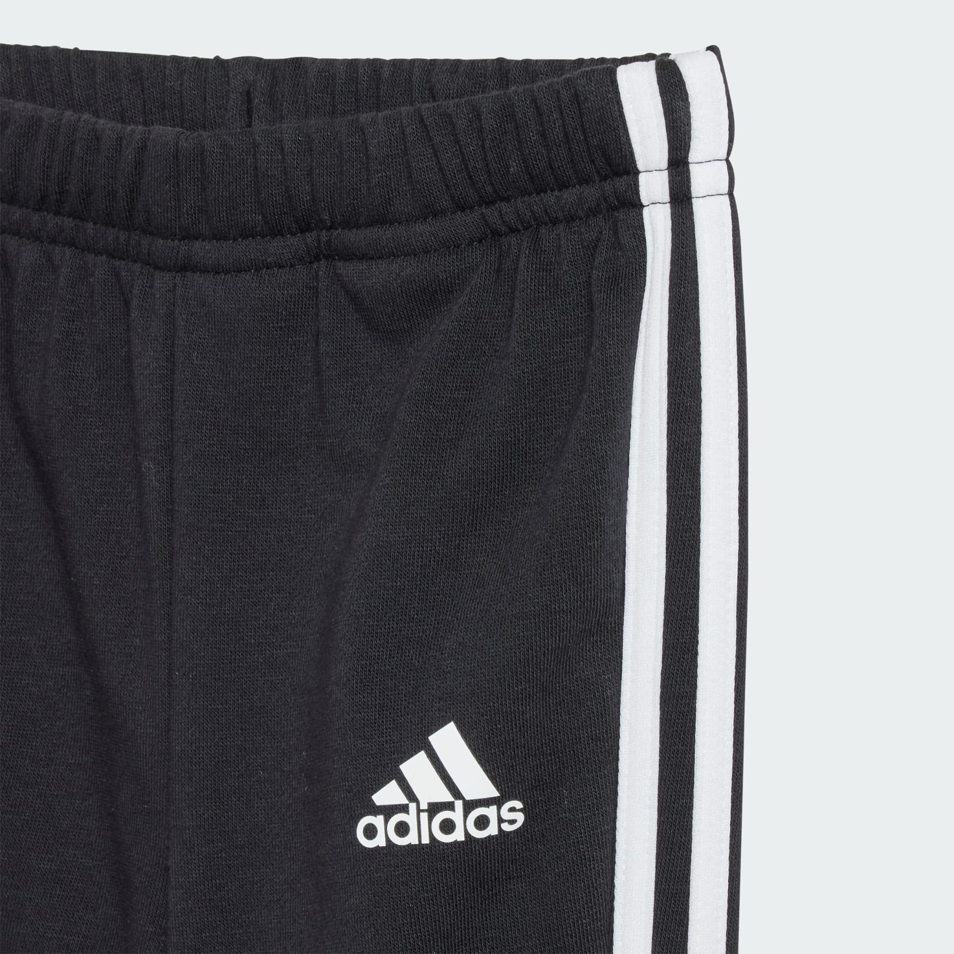 Дитячий спортивний комплект Adidas Essentials 3-Stripes IQ4115_image_8