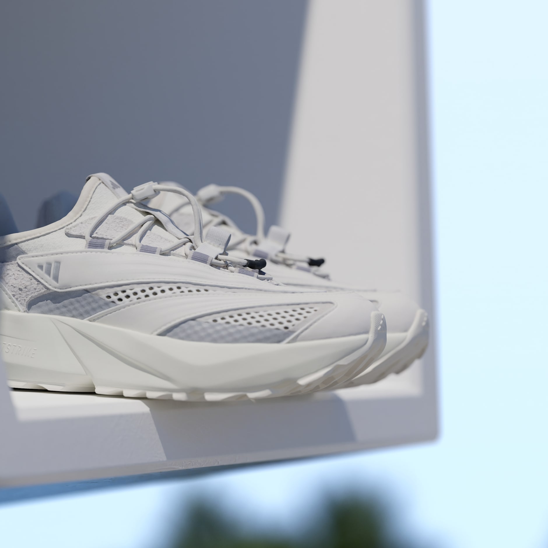 Кроссовки Adidas Lightblaze Vista JR7246_image_2