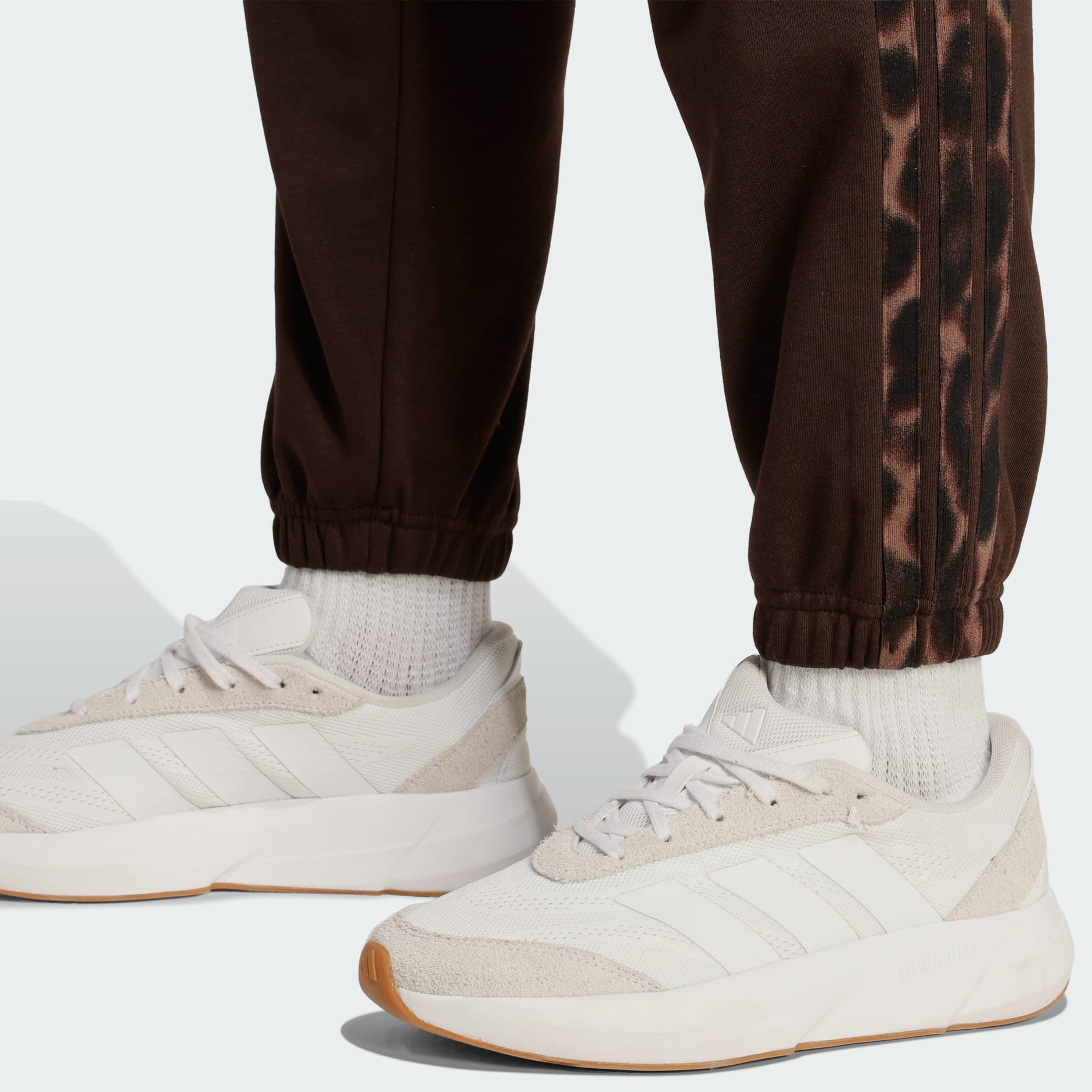 Жіночі штани Adidas Seasonal Essentials Leopard 3-Stripes KA4720_image_6