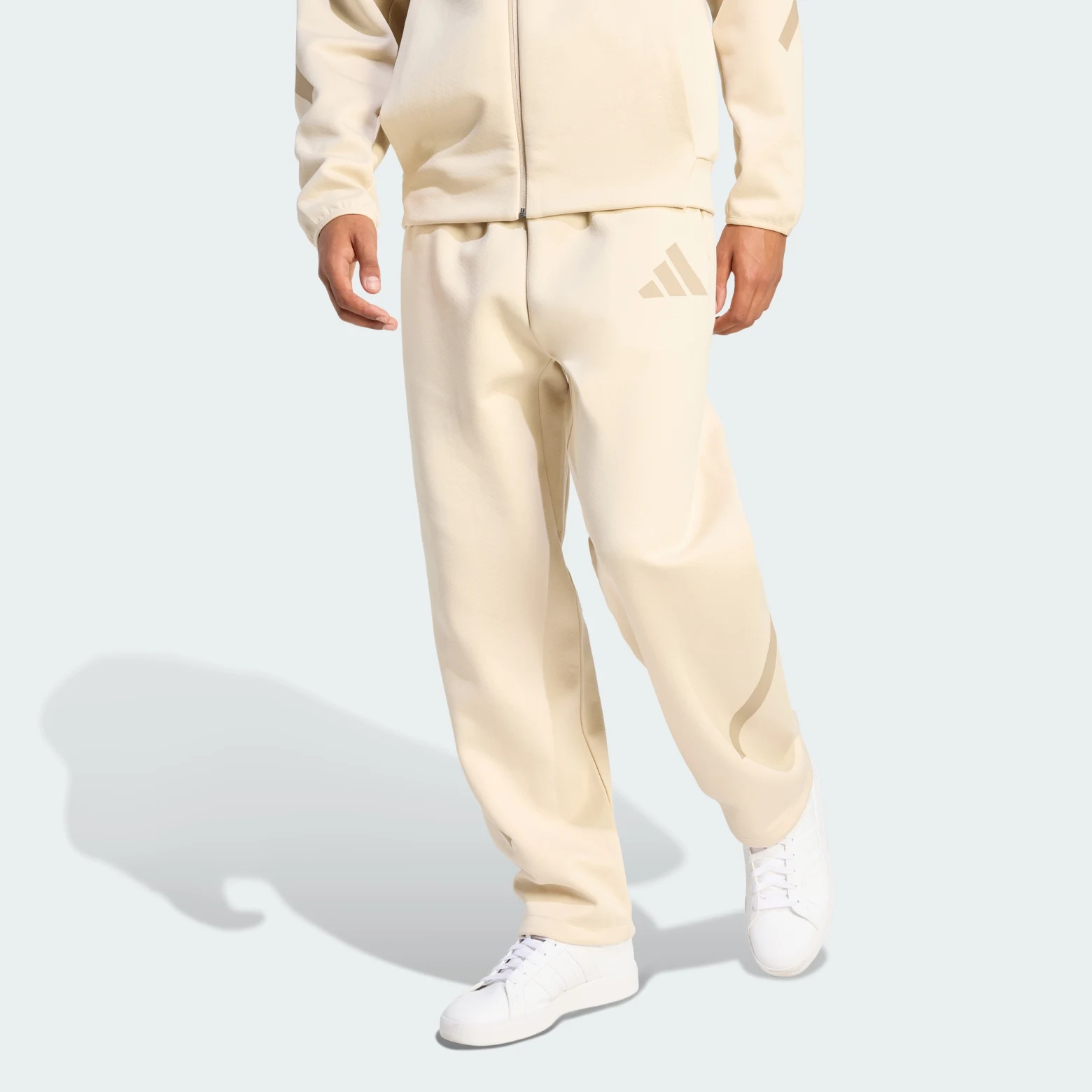 Джогеры Z.N.E. Open-Hem Adidas Sportswear KE4709_image_1