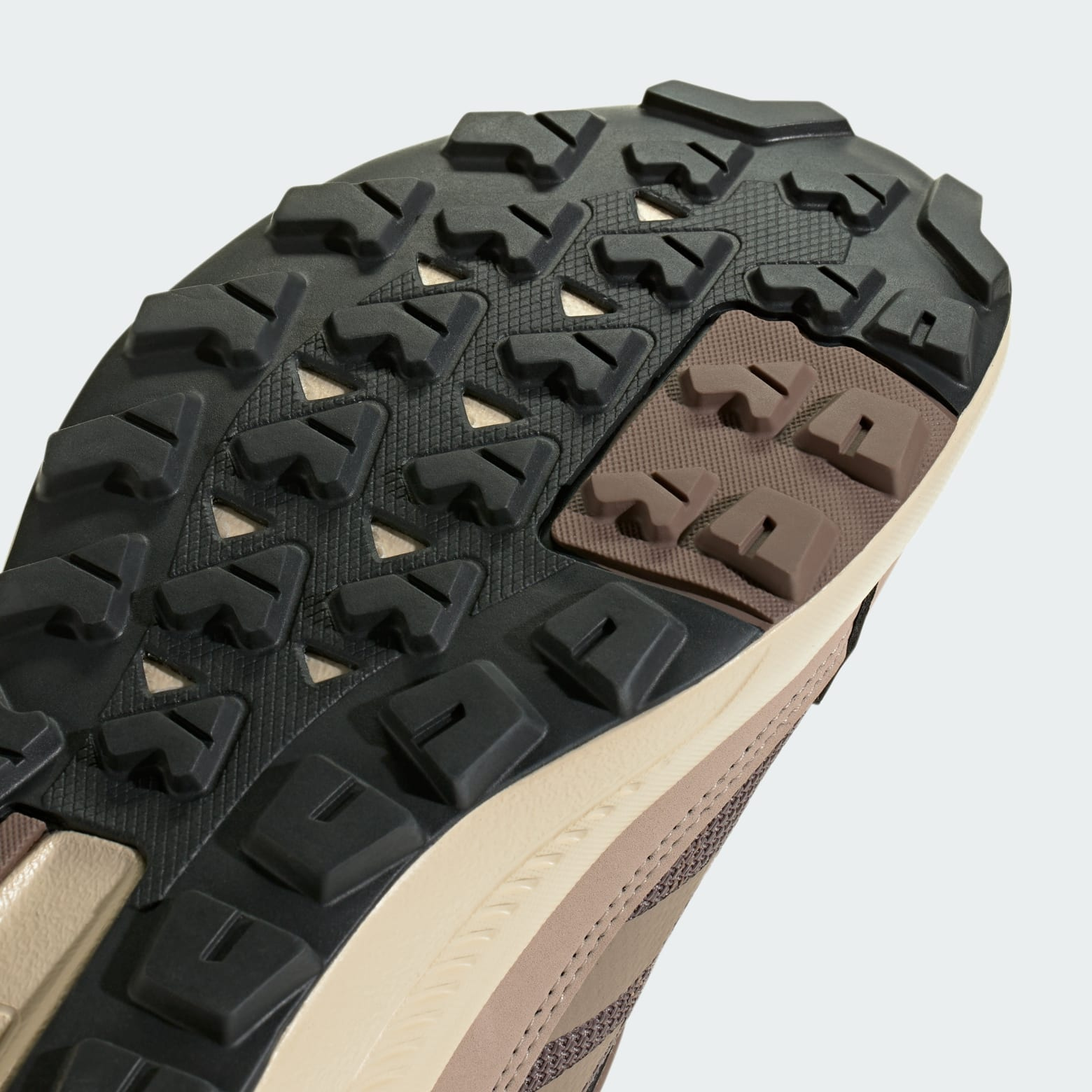 Туристичні черевики Terrex Anylander Climawarm+ Adidas KI8303_image_10