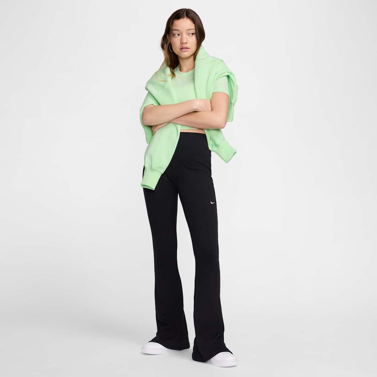 Жіноча футболка Nike Sportswear Essential FB2873-376_image_5