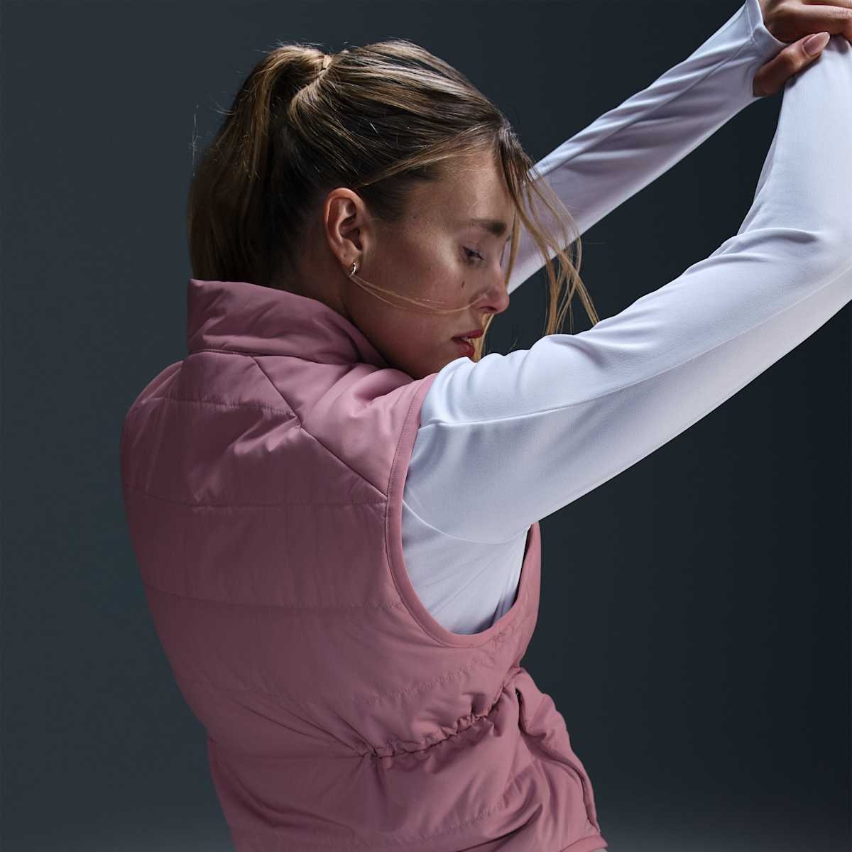 Жилетка жіноча Nike W Swift Tf Fill Vest FB7537-523_image_3