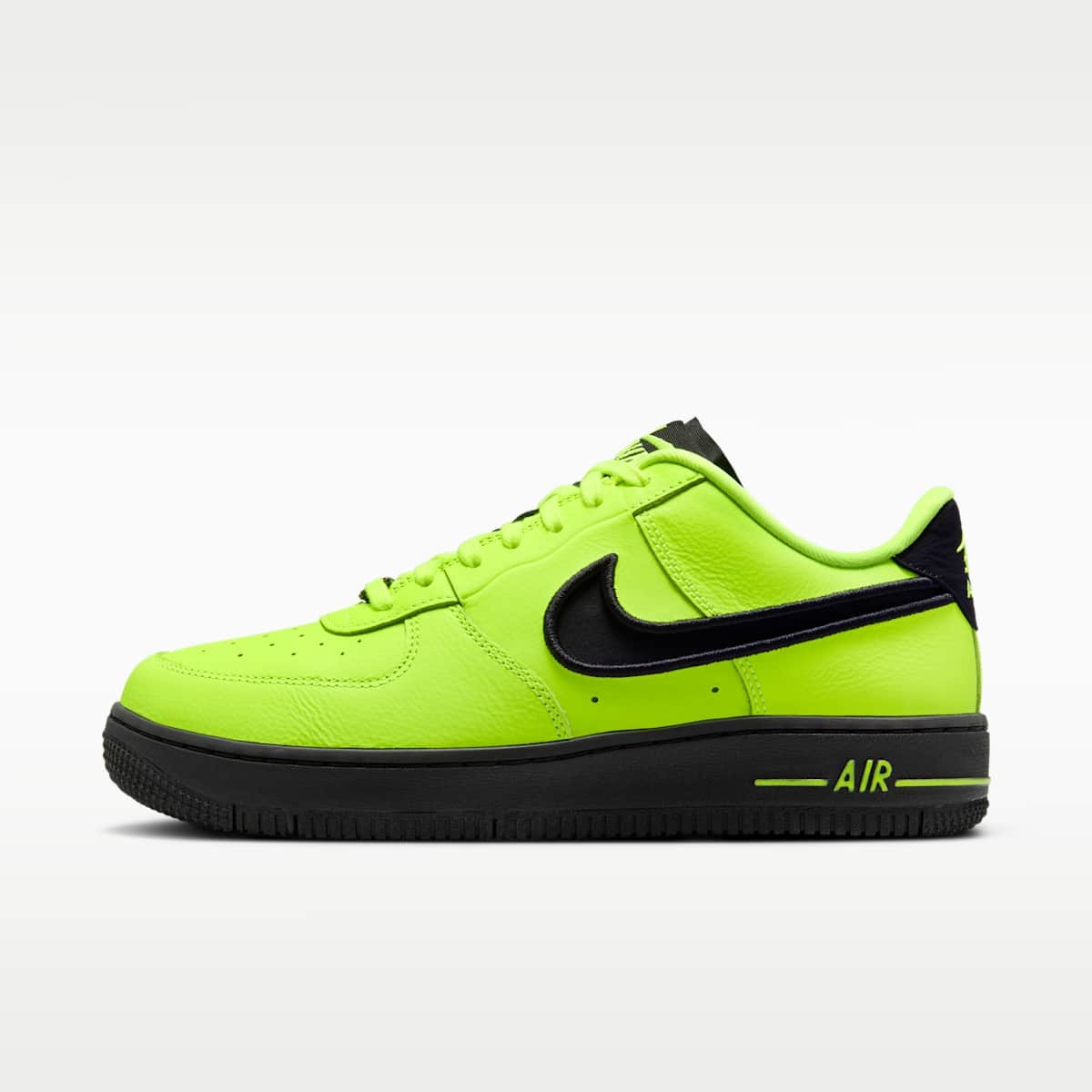 Женские кроссовки Nike W Air Force 1 Dance FJ7409-700_image_1