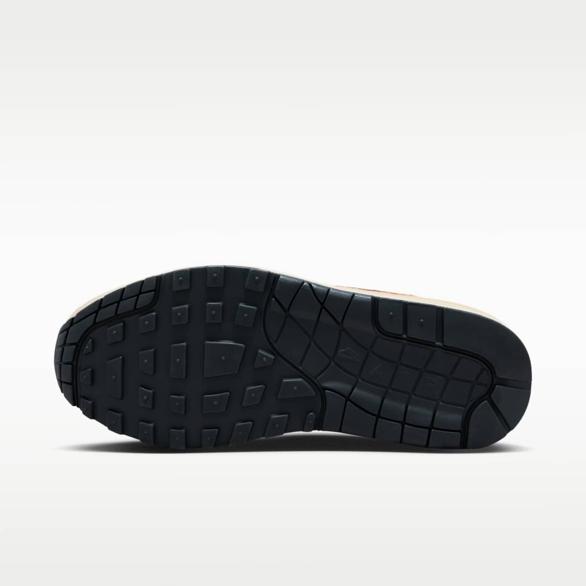 Женские кроссовки Nike Air Max 1 87 Premium FN7200-224_image_2