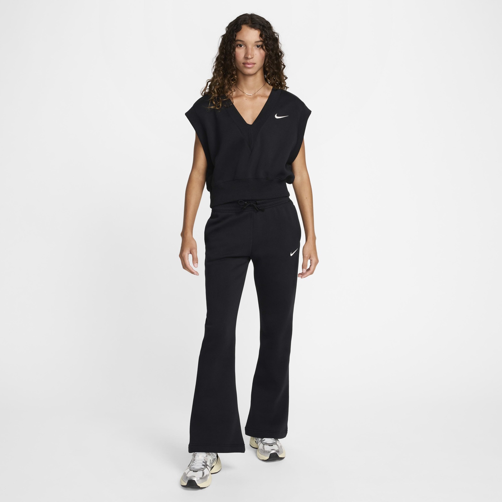 Жилетка жіноча Nike W NSW Phnx Flc Slvls Vneck Crp FV6316-010_image_5