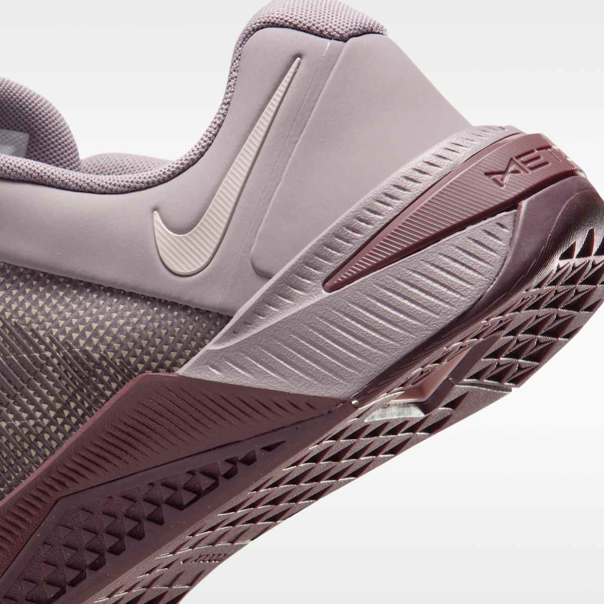 Жіночі кросівки Nike Metcon 10 HQ2620-200_image_8