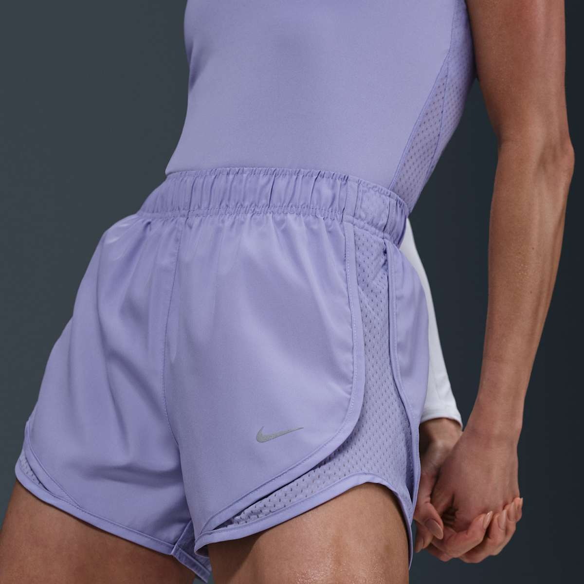 Шорти жіночі Nike W Nk Tempo Nvlt Df Mr 3_image_2