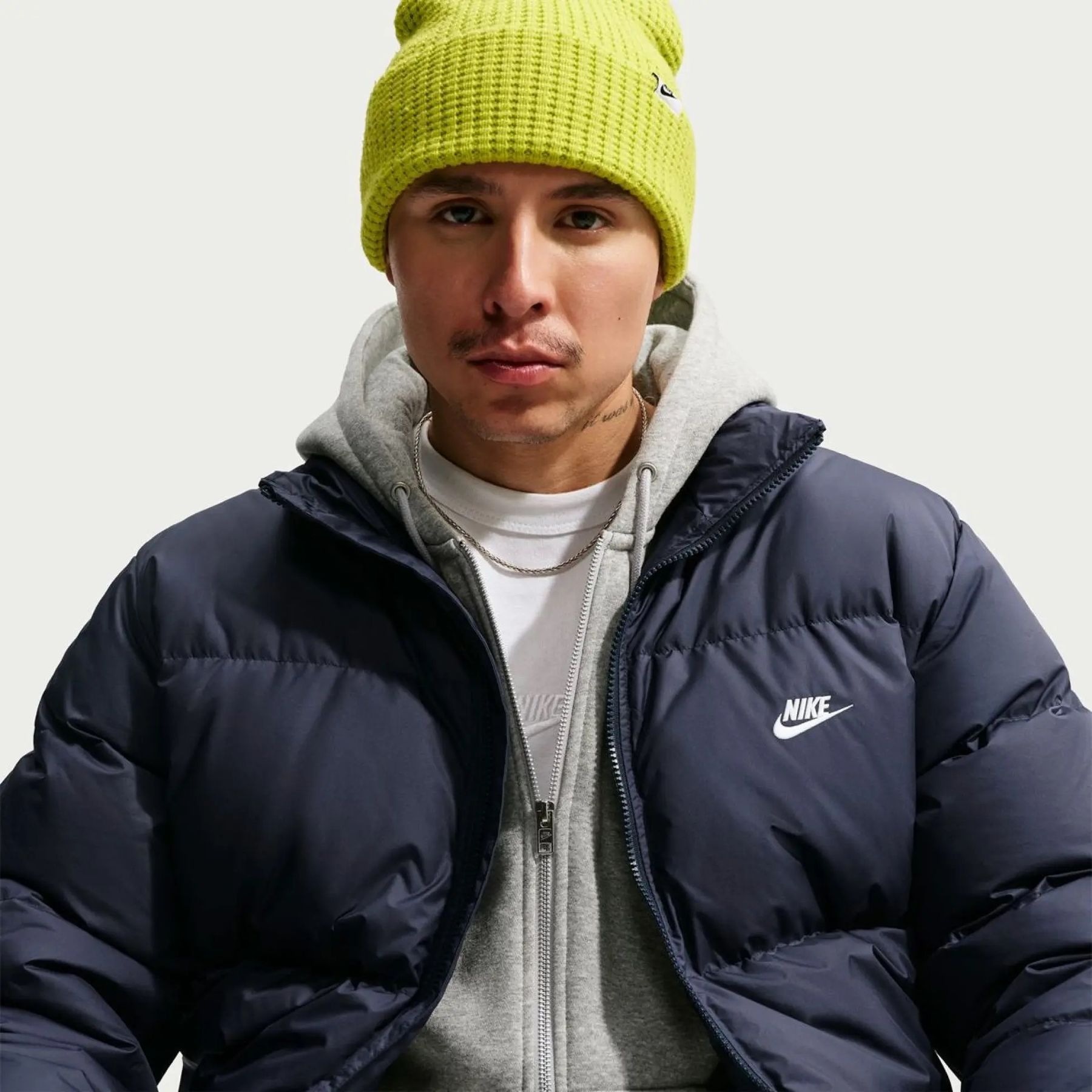 Чоловіча куртка Nike Club Therma-Fit Puffer Jacket IB2975-451_image_1