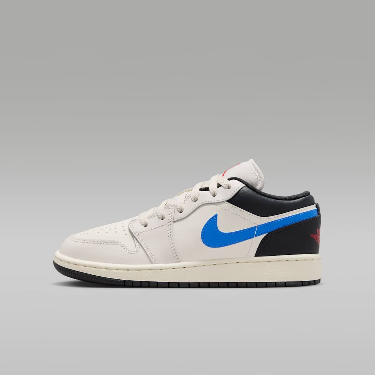 Кросівки Air Jordan 1 Low 553560-027_image_1
