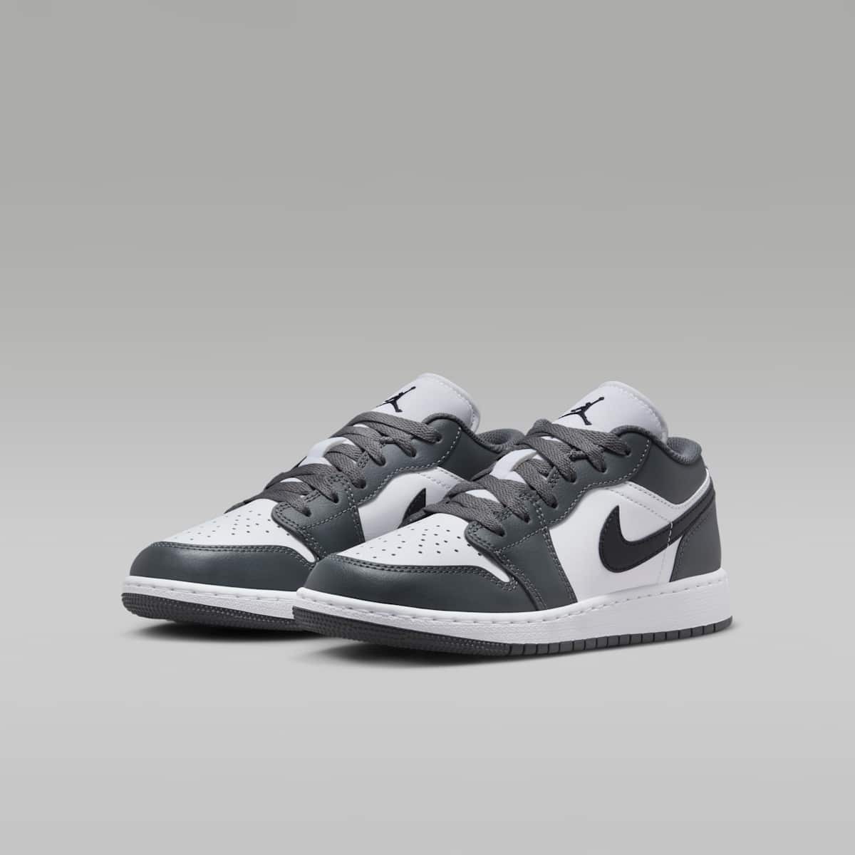 Кросівки Air Jordan 1 Low 553560-152_image_5