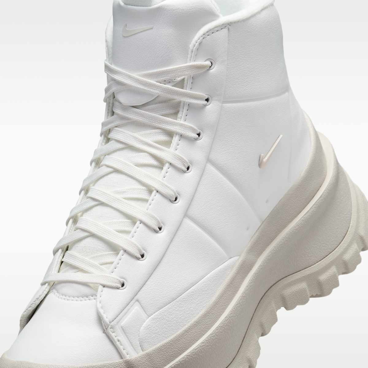 Кросівки Nike Blazer Roam Mid FQ9065-100_image_7