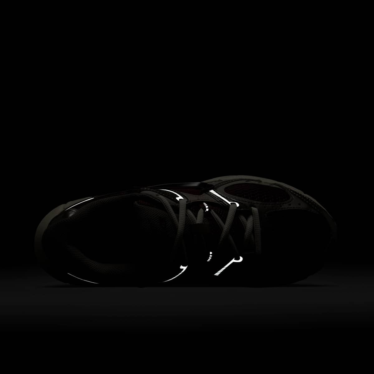Кроссовки Nike V5 RNR HQ7901-602_image_9