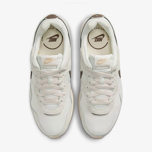 Жіночі кросівки NIKE Venture Runner CK2948-007_image_4