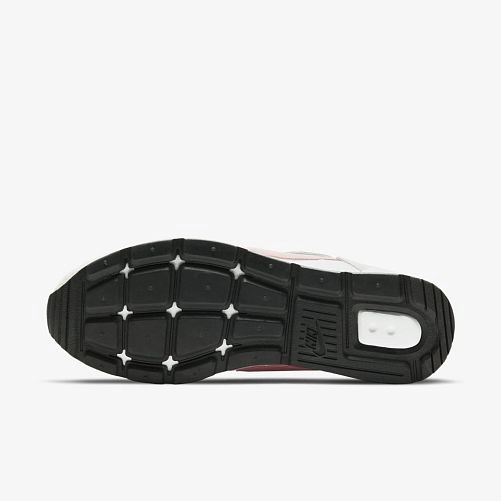 Жіночі кросівки NIKE Venture Runner CK2948-104_image_8