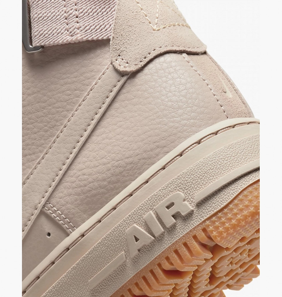 Кросівки W Nike Air Force 1 Utility 2 DC3584-200_image_7