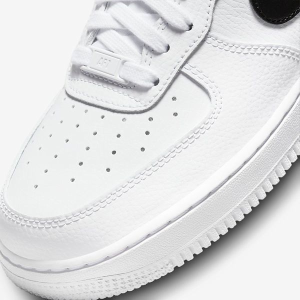 Жіночі кросівки Nike Air Force 1 07 DD8959-103_image_4