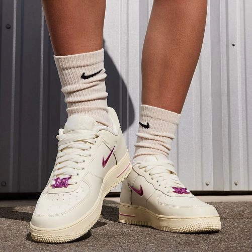 Кросівки Nike Air Force 1 Low 07 Se FB8251-101_image_3