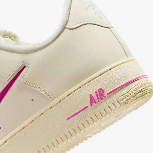 Кросівки Nike Air Force 1 Low 07 Se FB8251-101_image_4