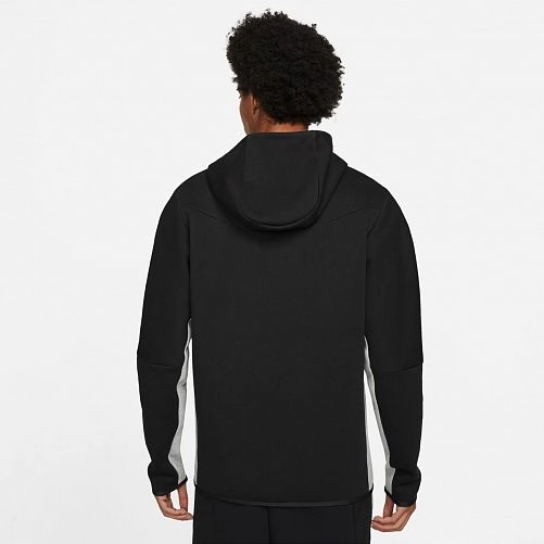 Толстовка Nike Sportswear Tech Fleece Black CU4489-016_image_2
