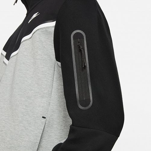 Толстовка Nike Sportswear Tech Fleece Black CU4489-016_image_6