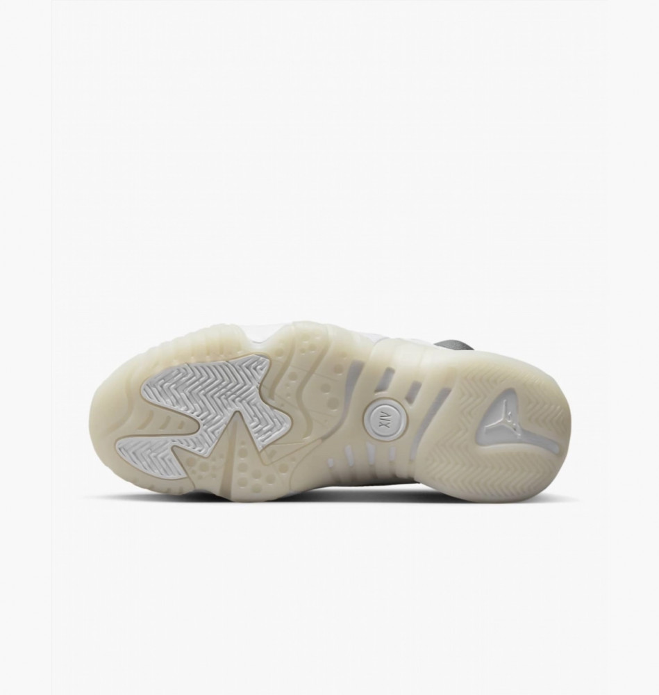 Кроссовки Jordan Jumpman Two Trey DR9631-002_image_3