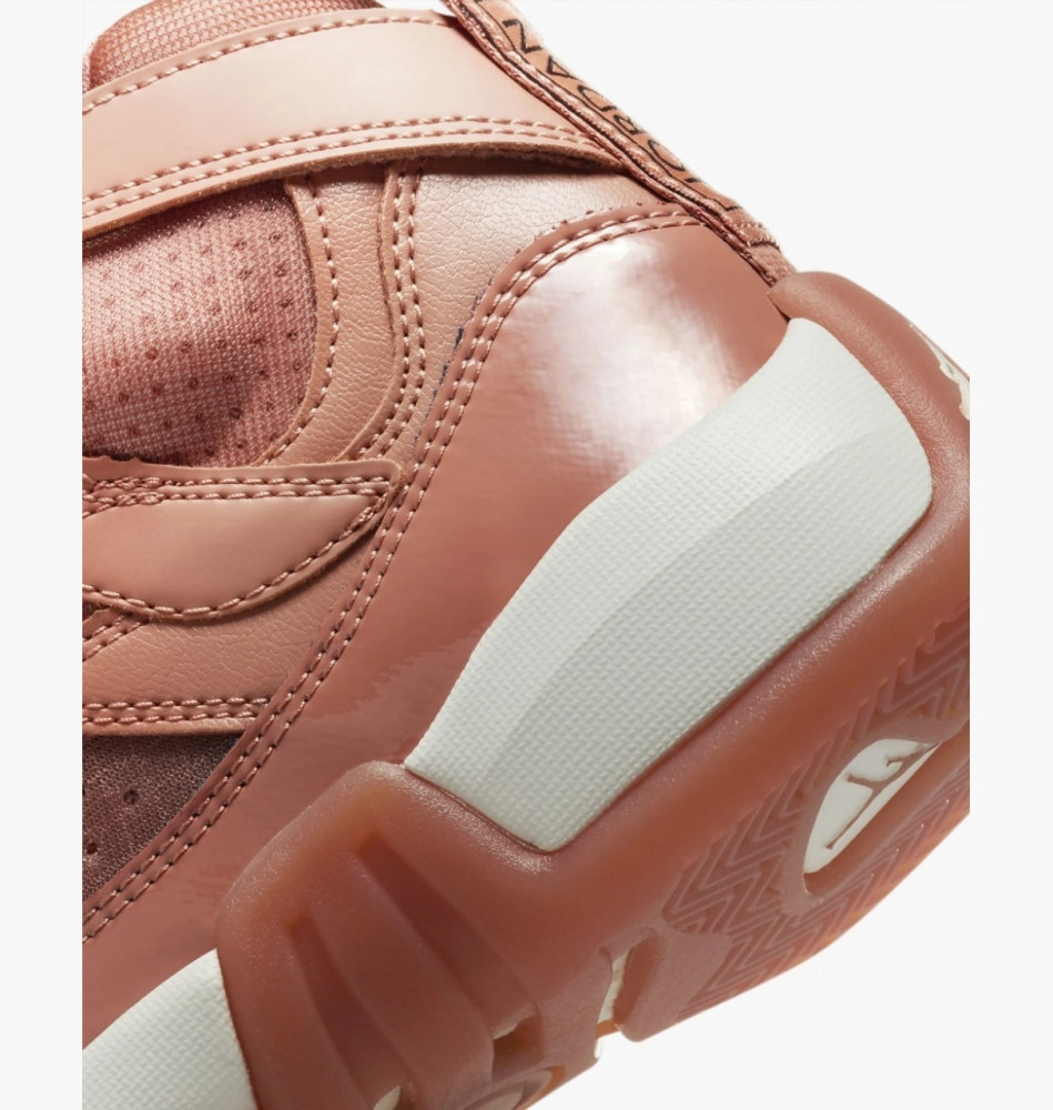 Кроссовки Jordan Jumpman Two Trey DR9631-801_image_6