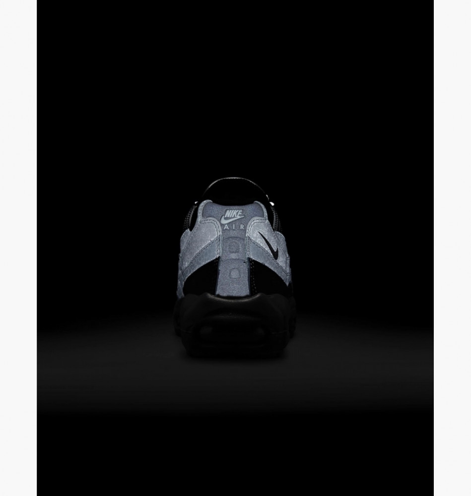 Кросівки Nike Air Max 95 Lx DV5581-001_image_3