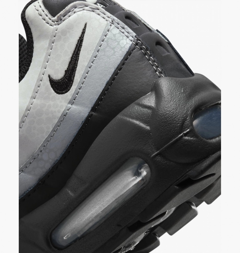 Кросівки Nike Air Max 95 Lx DV5581-001_image_4