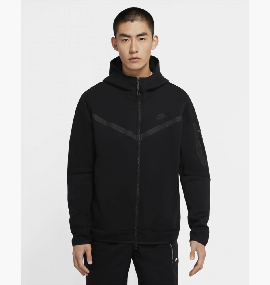 Толстовка Nike Sportswear Tech Fleece Black CU4489-010_image_1