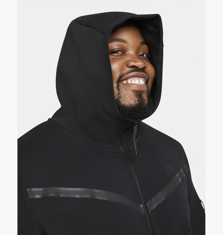 Толстовка Nike Sportswear Tech Fleece Black CU4489-010_image_7