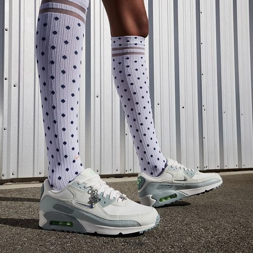 Кросівки Nike Air Max 90 Se FN6948-100_image_4