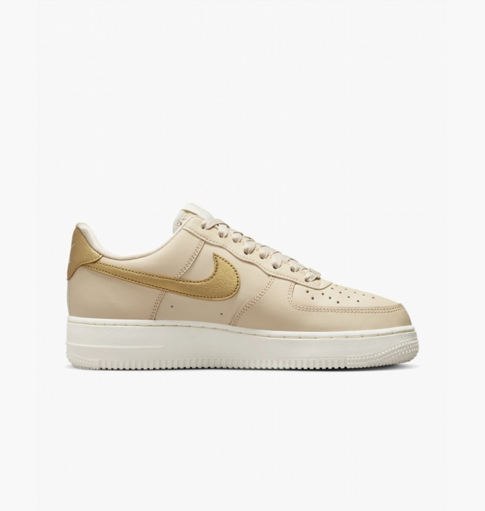 Кроссовки Nike Air Force 1 07 DQ7569-102_image_1