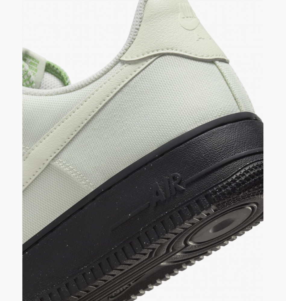 Кроссовки Nike Air Force 1 07 Lv8 FJ4160-002_image_4