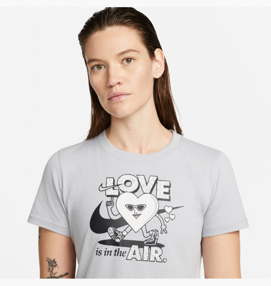 Футболка Nike W Nsw Tee Ss Vday DN5878-063_image_3