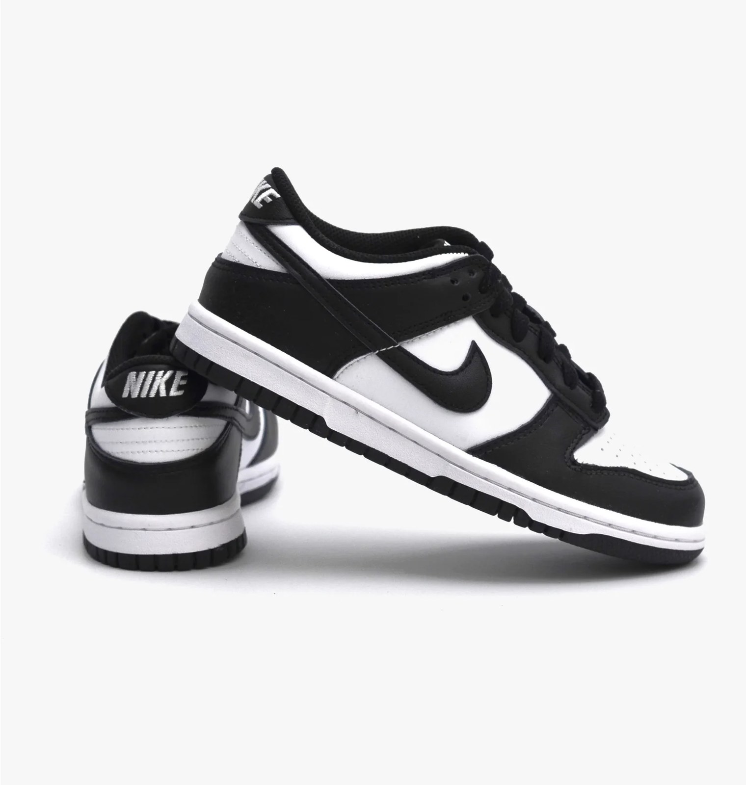 Женские кроссовки Nike Dunk Low Retro White/Black CW1590-100_image_3