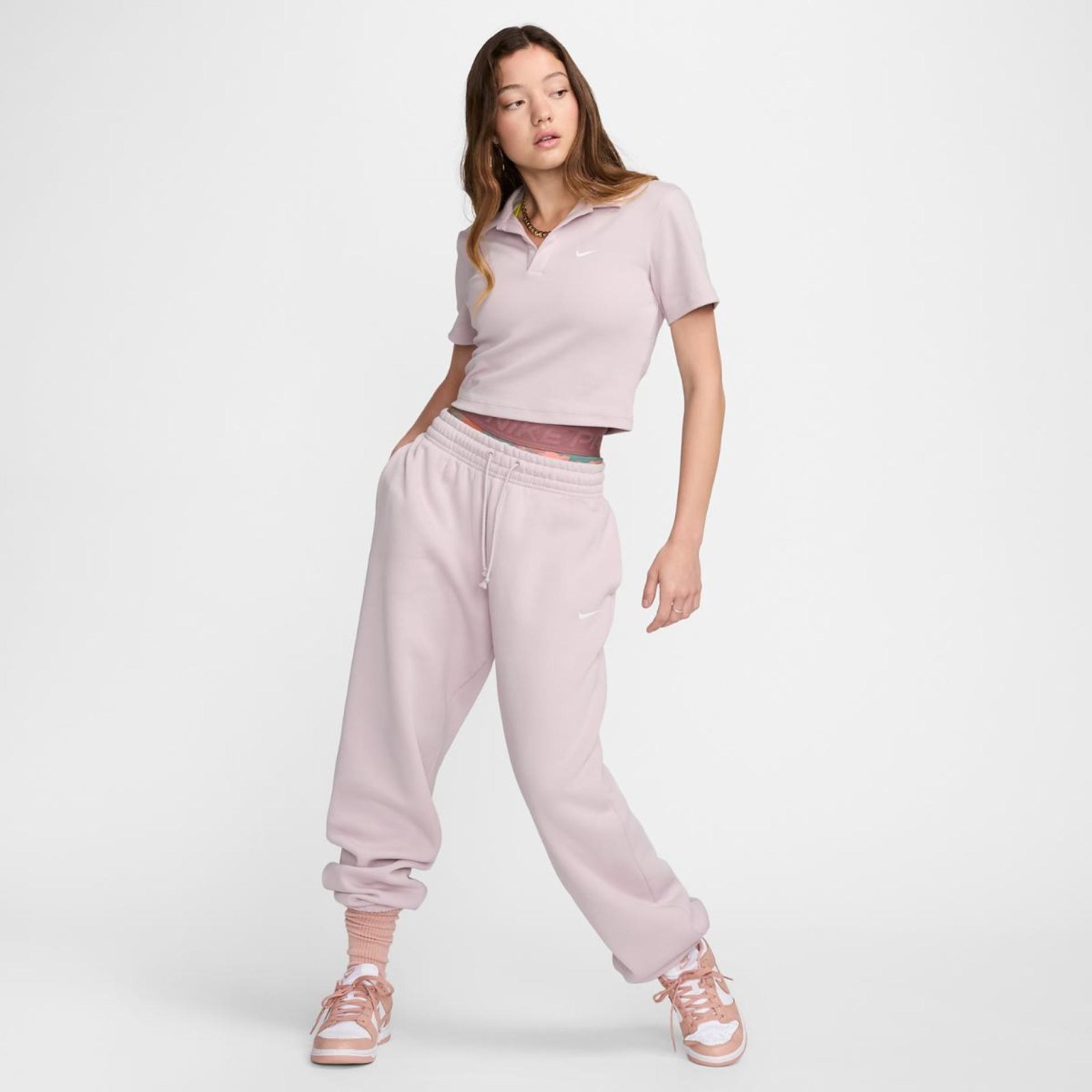 Женскиая футболка поло Nike W NSW Essntl Ss Polo Crp Top DV7884-019_image_6