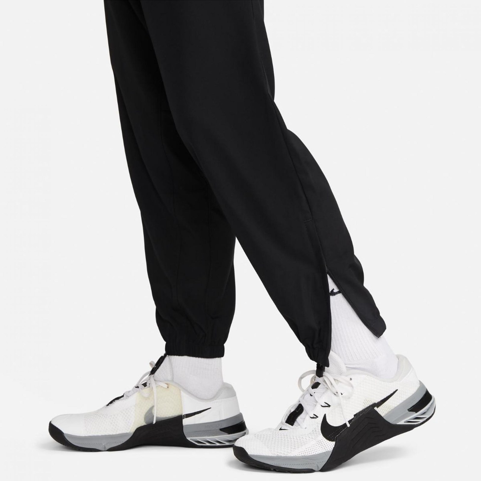 Чоловічі штани Nike Dri-FIT Form Pants Tapered FB7497-010_image_5