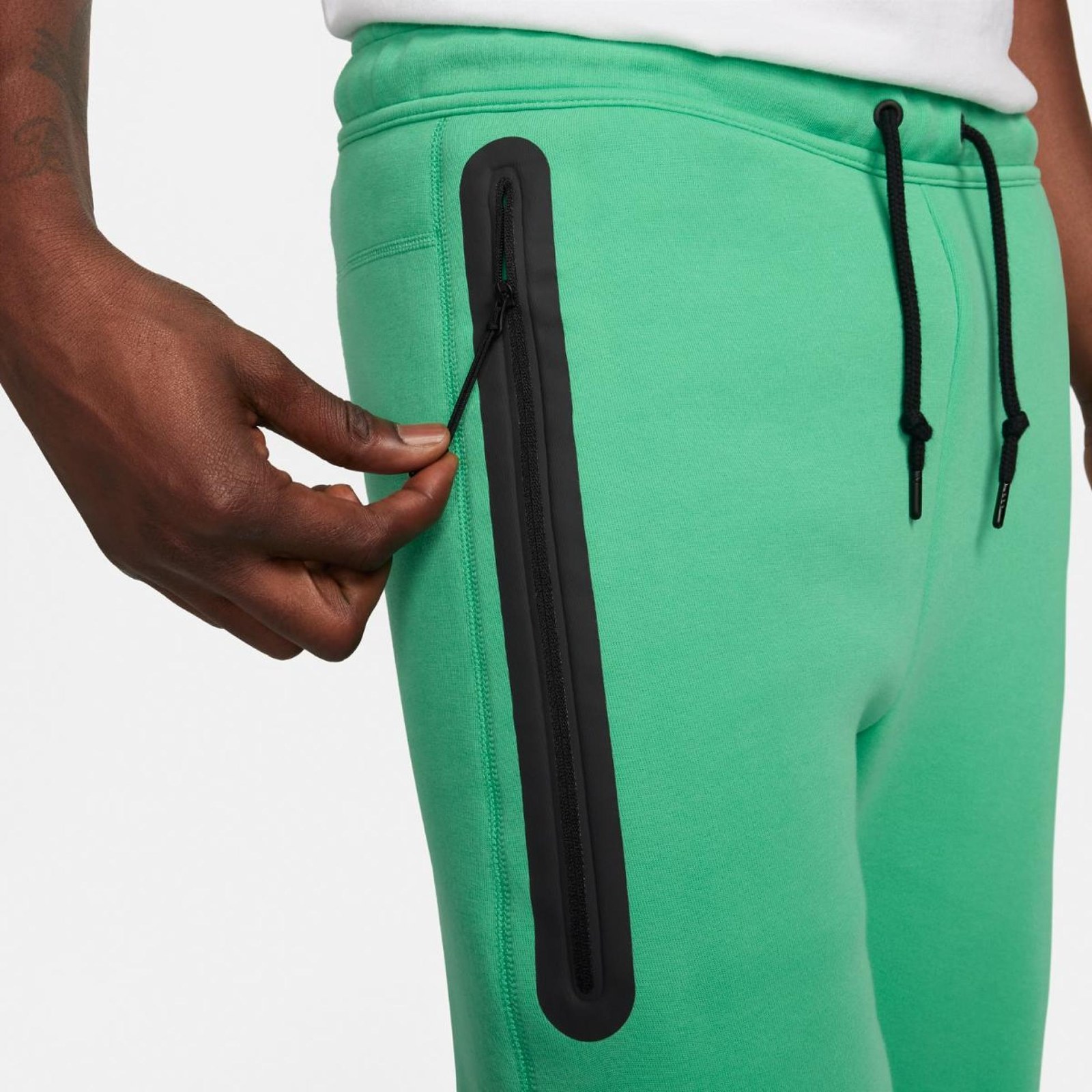 Чоловічі штани Nike M Nk Tch Flc Jggr FB8002-363_image_6