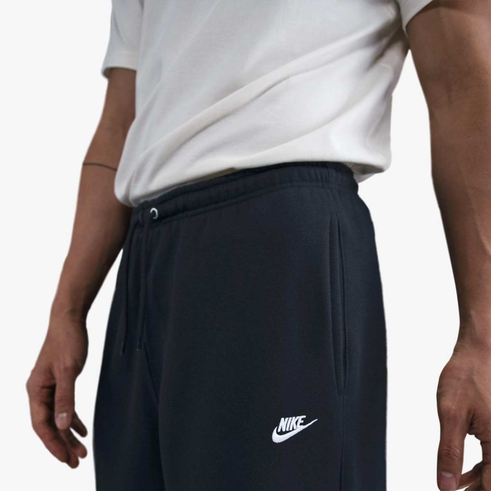 Чоловічі штани Nike Club Open Hem Pants FN3730-010_image_3