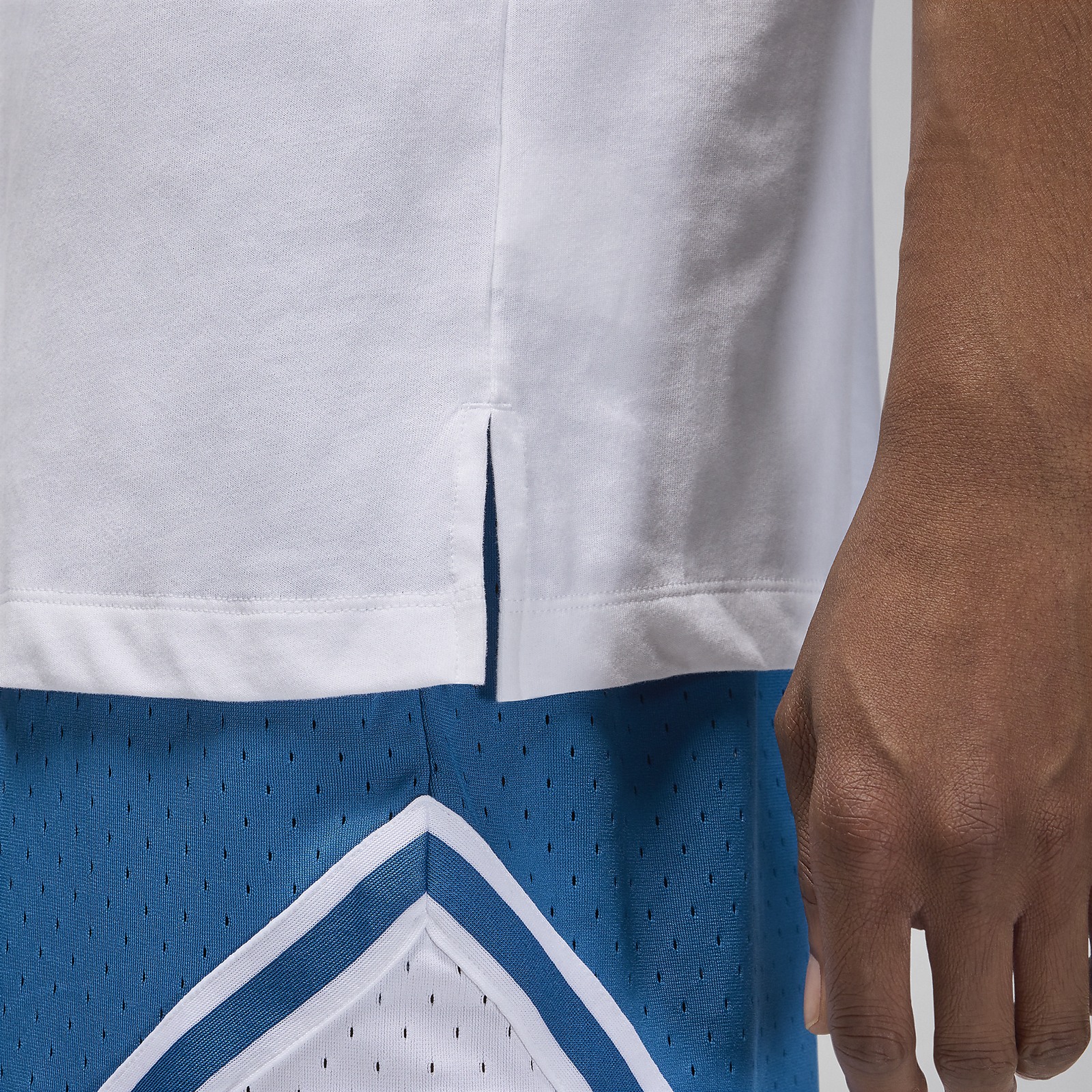 Майка чоловіча Nike Jordan Sport Dri-FIT FN5856-100_image_4