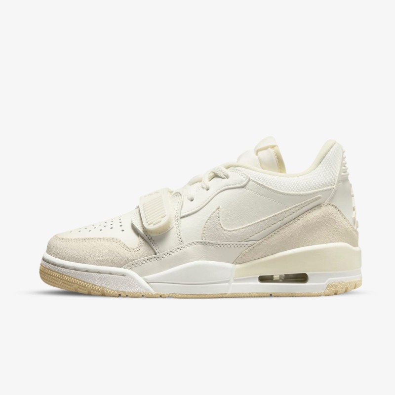 Женские кроссовки Nike Air Jordan Legacy 312 Low FQ7827-102_image_5