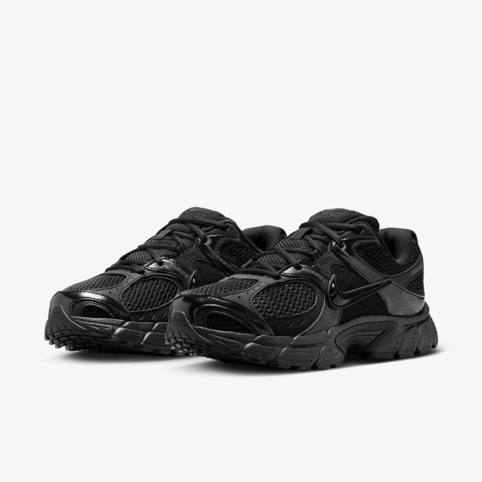 Жіночі кросівки Nike W V5 Rnr HQ7901-001_image_6