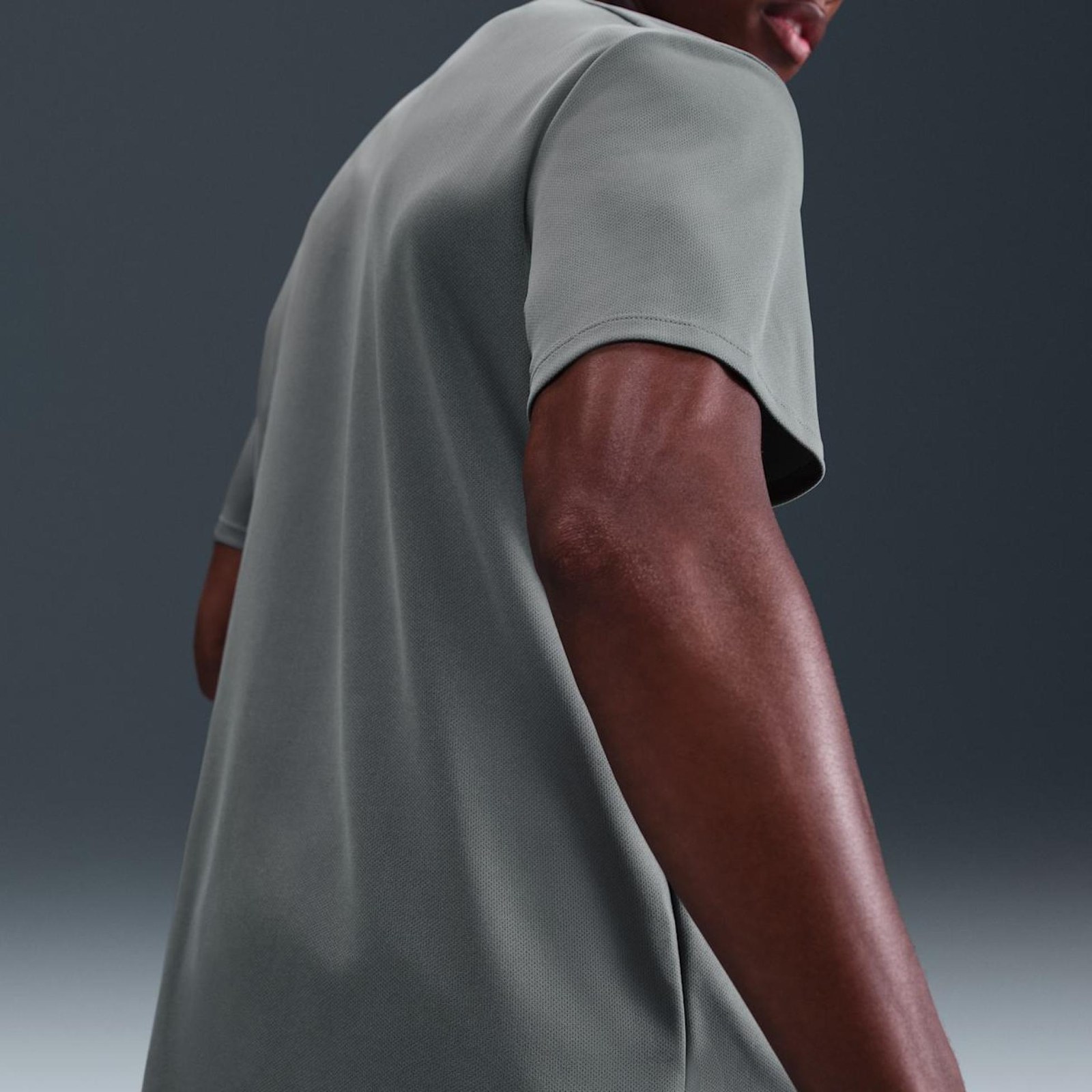 Мужская футболка Nike Dri-FIT Uv Run Energy Miler Ss HV2135-084_image_3