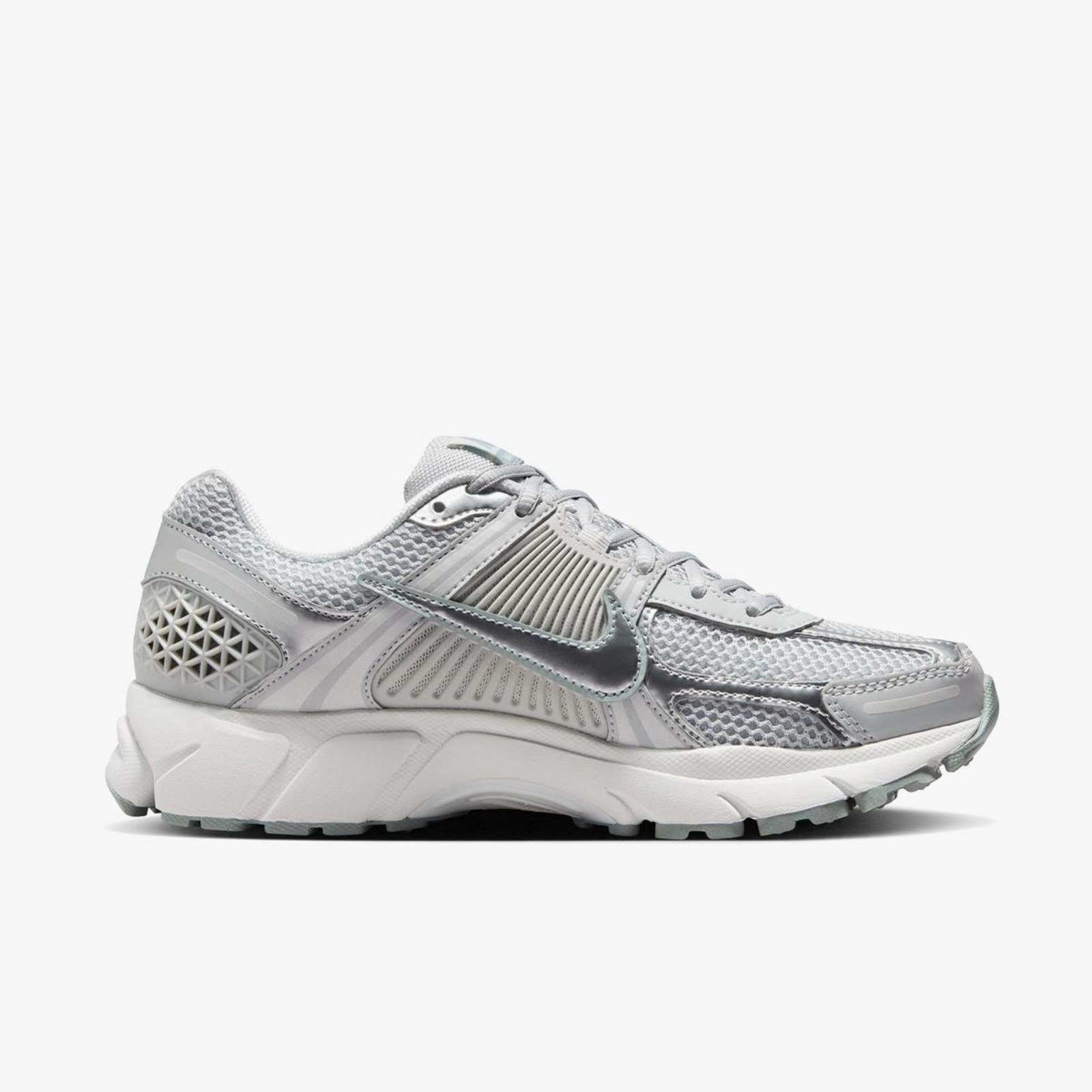 Женские кроссовки Nike W Zoom Vomero 5 IB8929-004_image_1